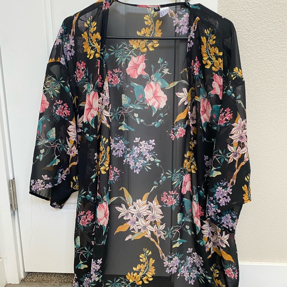 Like New Divided Kimono top Sz M